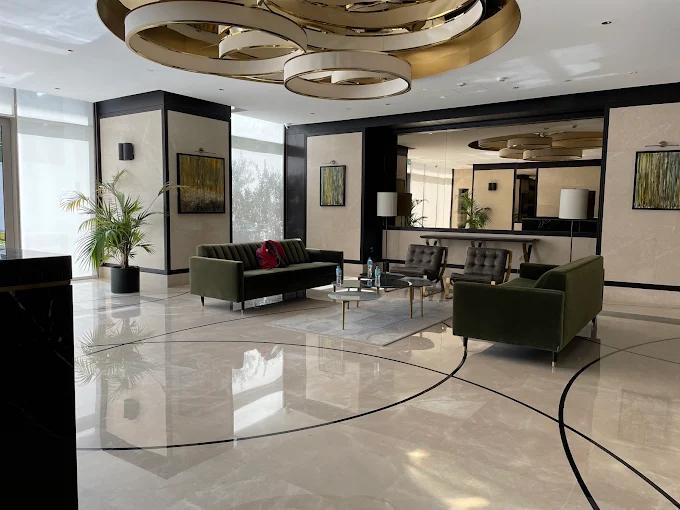 South Residences: Lobby
