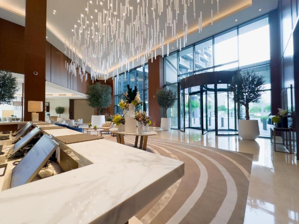 Address Residences Dubai Opera: Lobby