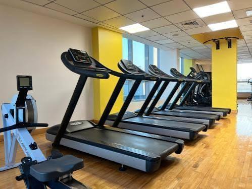 Trident Waterfront: Gym