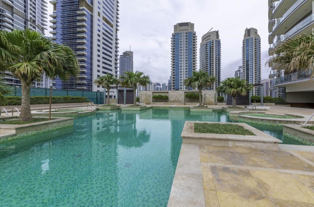 Trident Grand: Pool