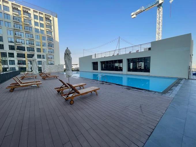 UNA Apartments: Pool