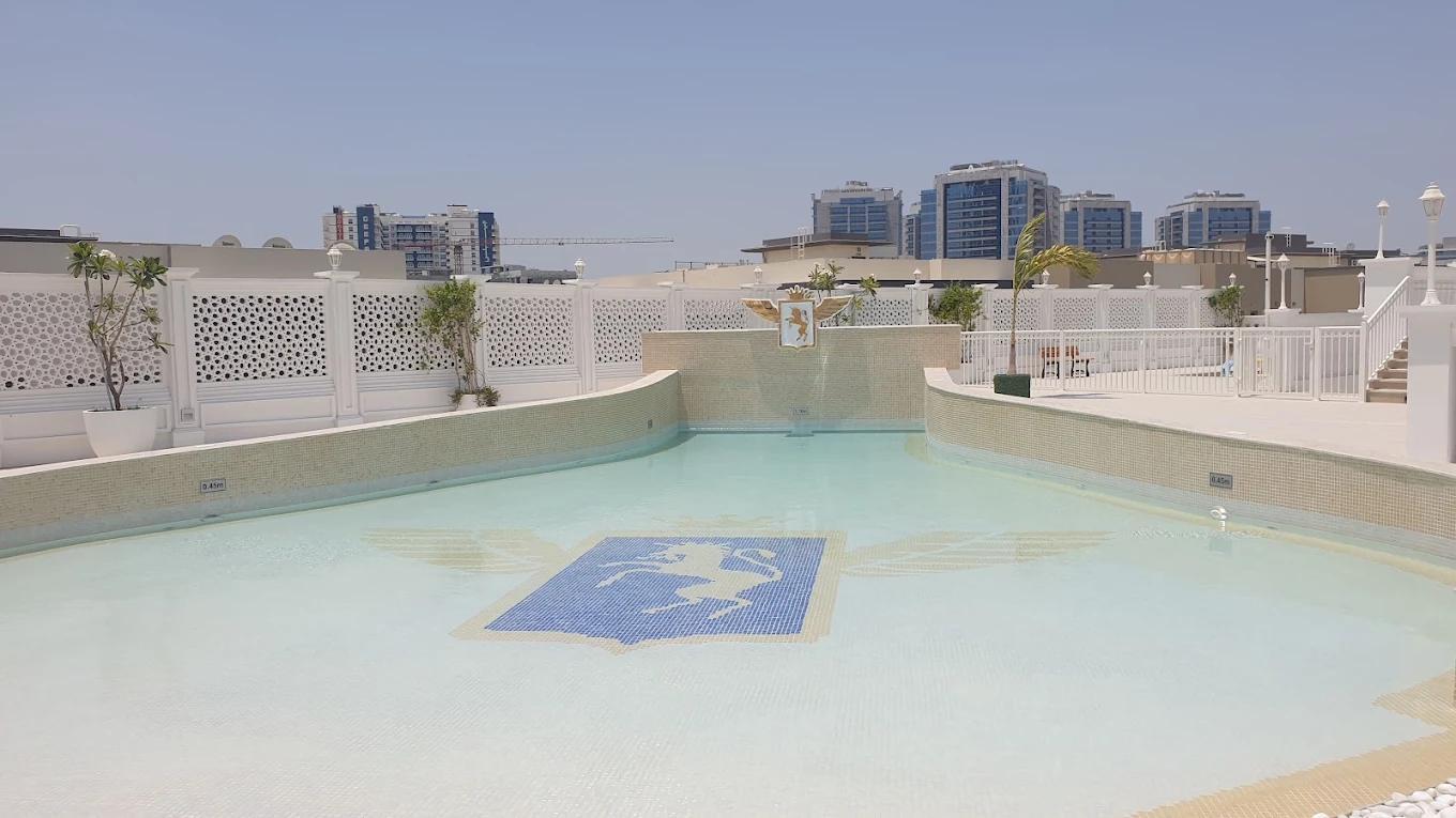 Vincitore Boulevard: Pool