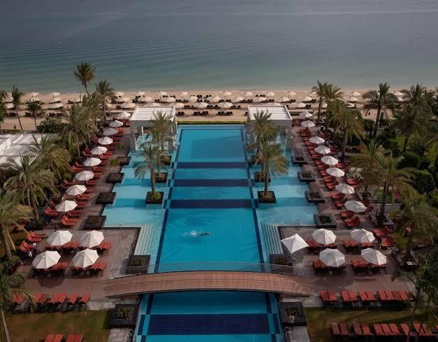 Zabeel Saray: Pool