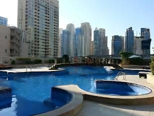 Horizon Tower: Pool
