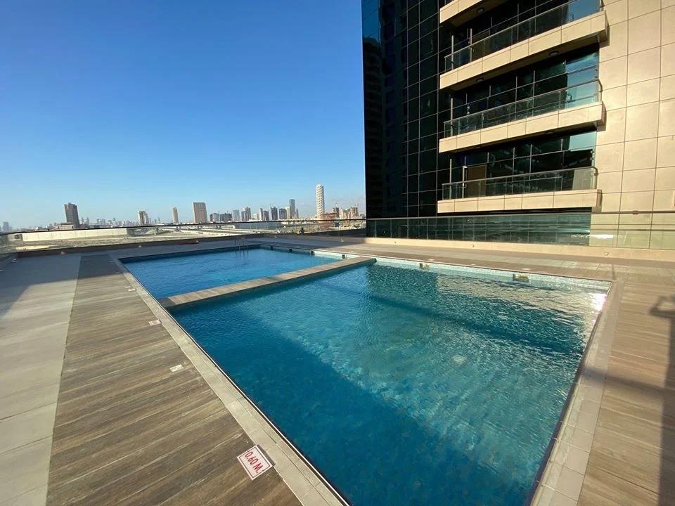 Alwan Residence: Pool