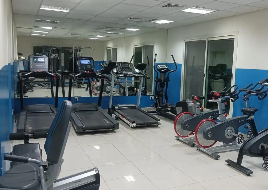 Solaire 2: Gym