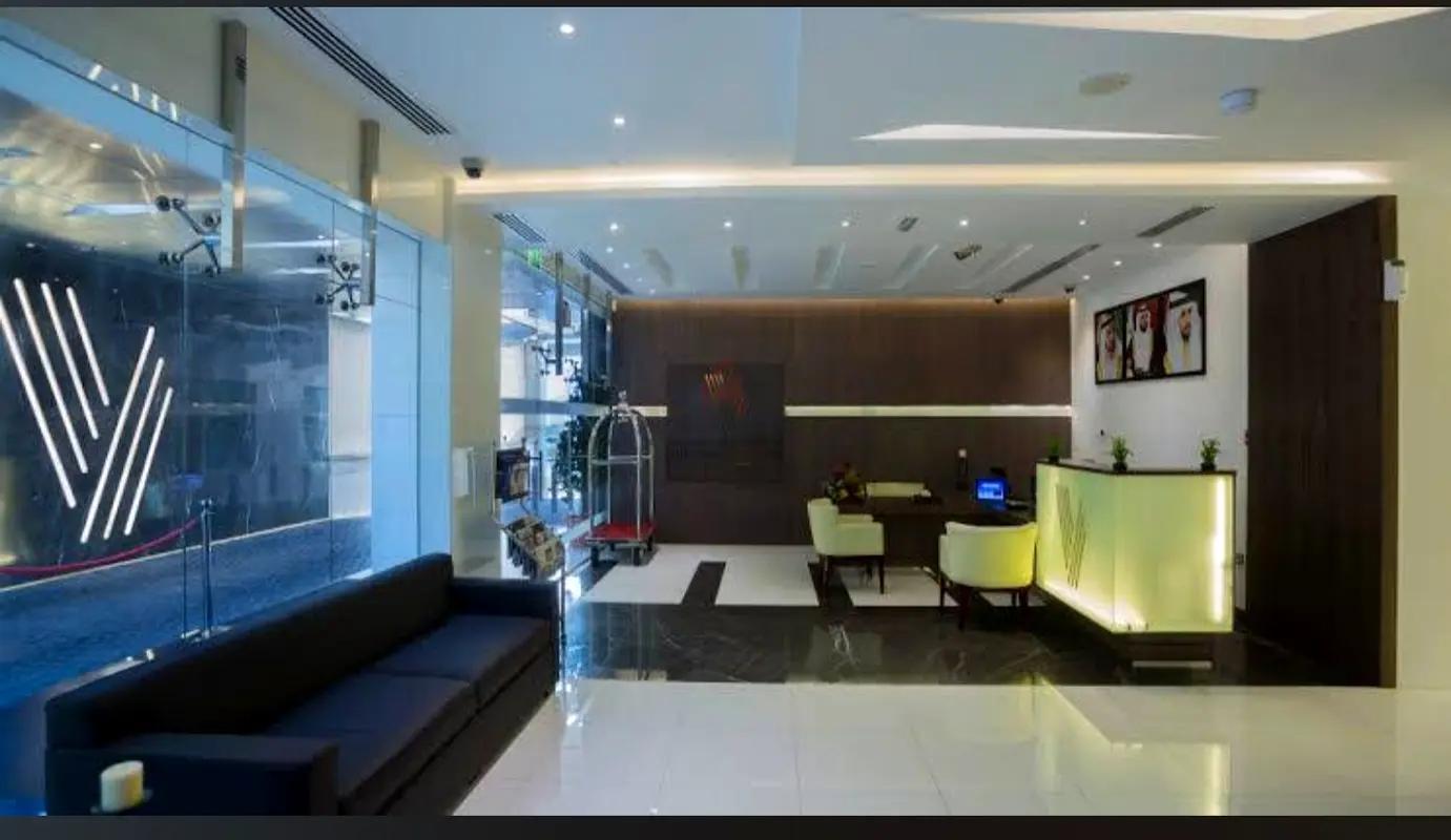 Solaire 2: Lobby