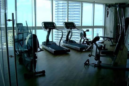 23 Marina: Gym