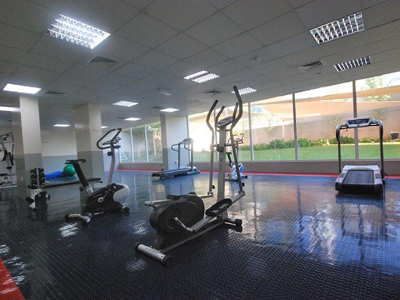 Emerald Residence: Gym