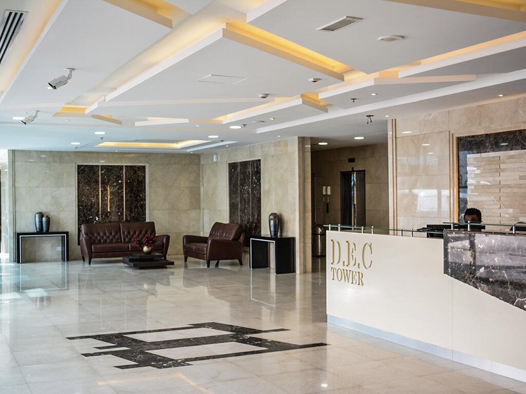 DEC Towers: Lobby