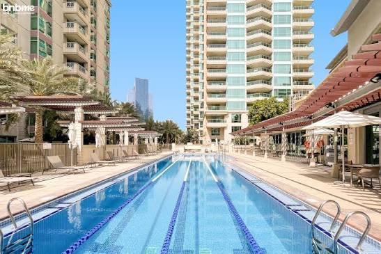 Murjan Tower: Pool