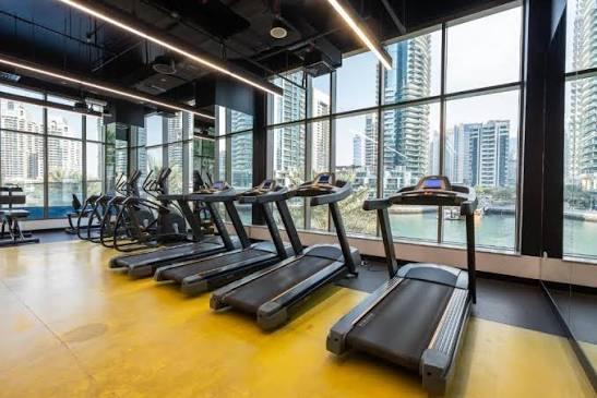 Al Mass Tower: Gym