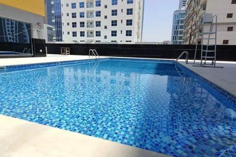 Al Wasl Tower: Pool