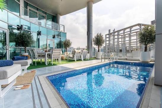 Marina Terrace: Pool