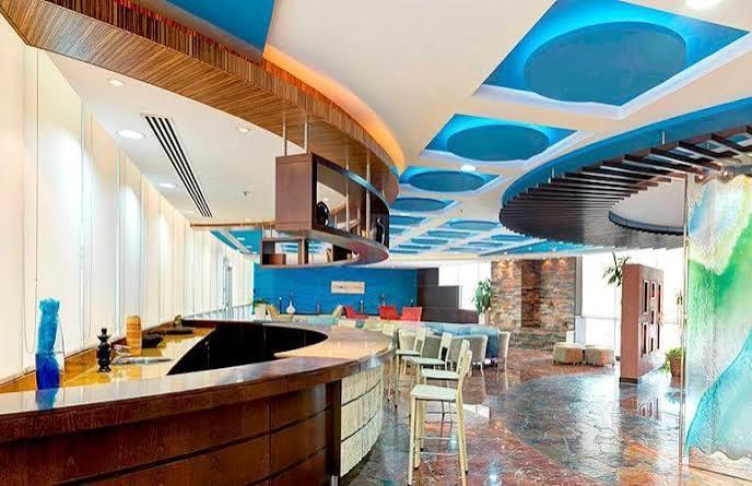 DAMAC The Waves: Lobby