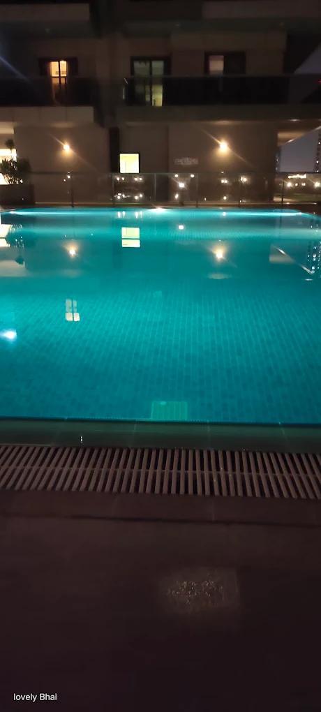 Golf View Residence: Pool