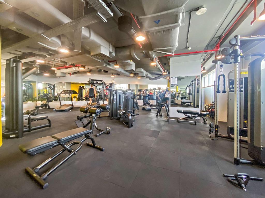 Sky Gardens: Gym