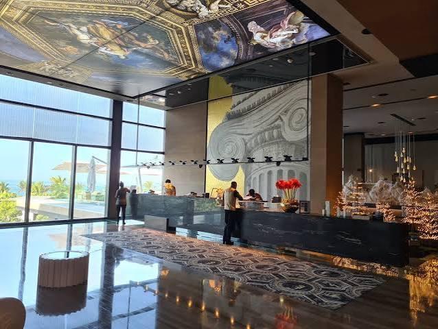 The Residences At Caesars Resort Bluewaters: Lobby