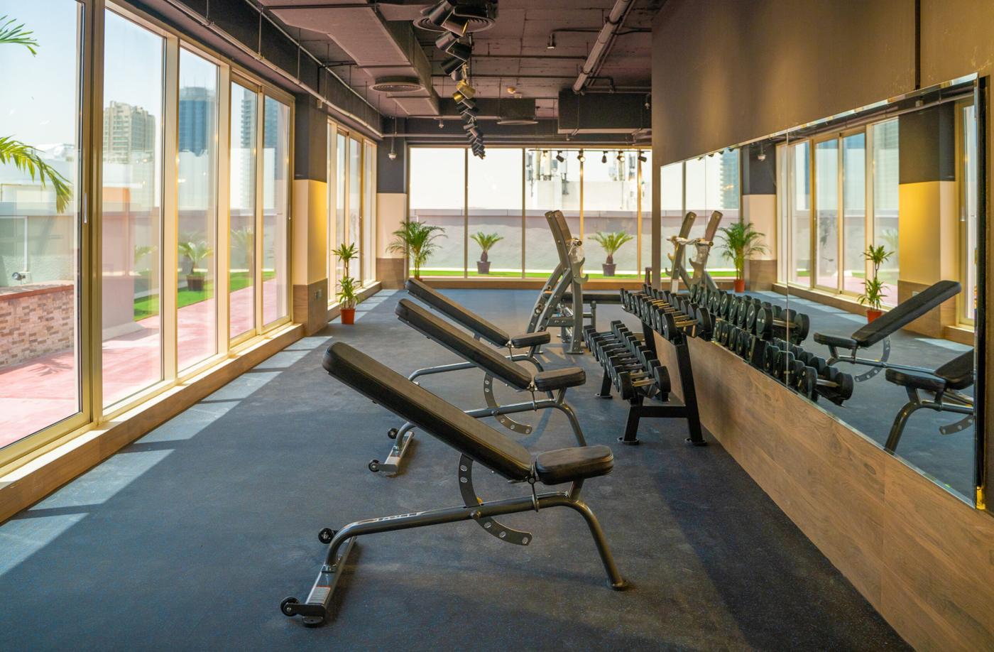 Uniestate Millennium Tower: Gym