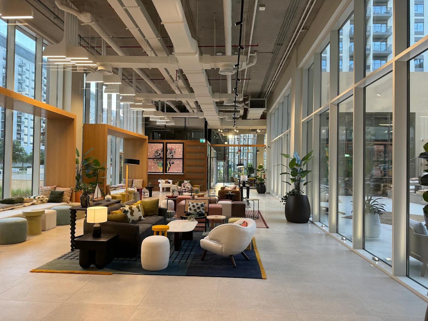 Socio: Lobby