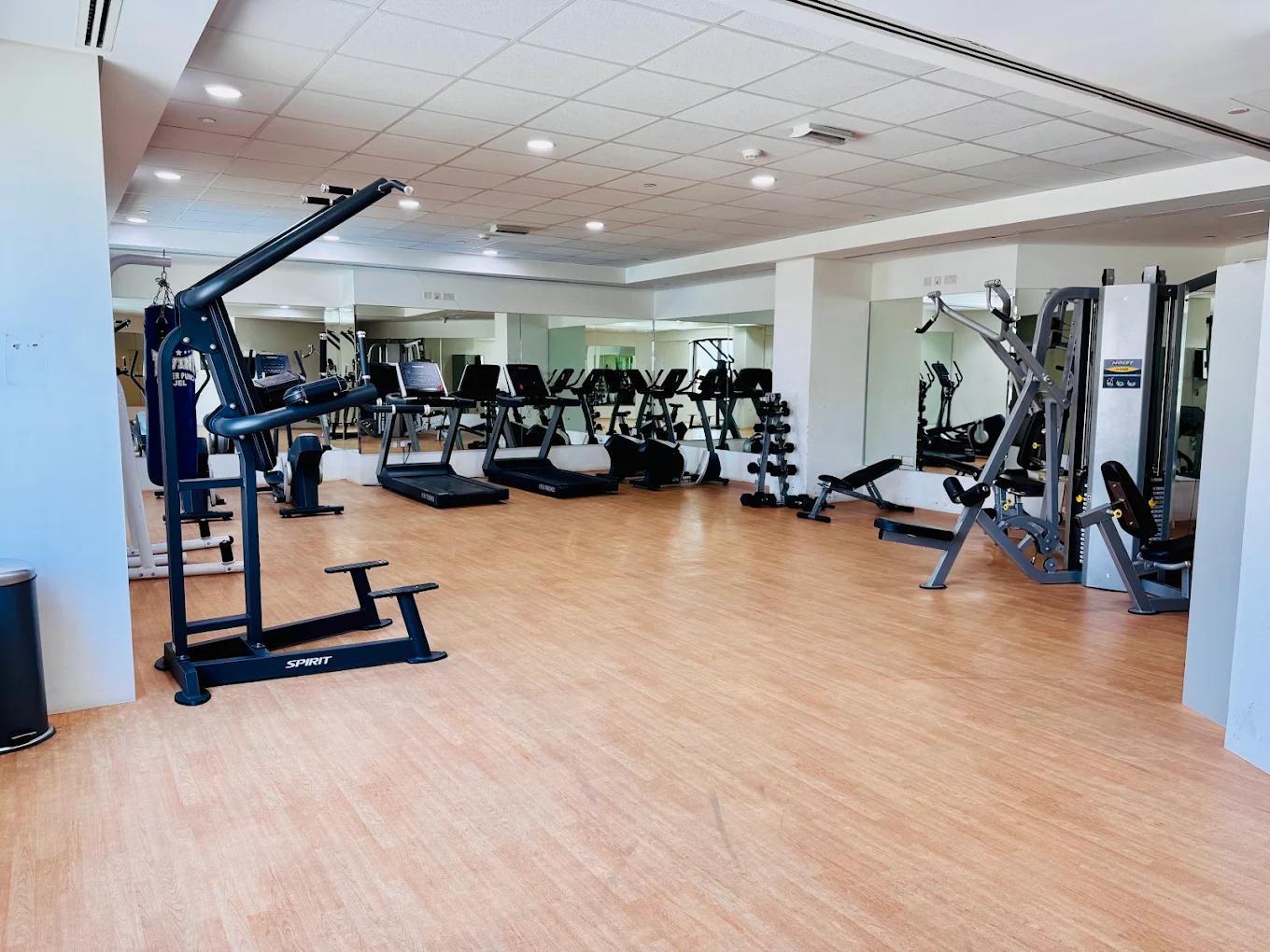 Ayedh Tower: Gym