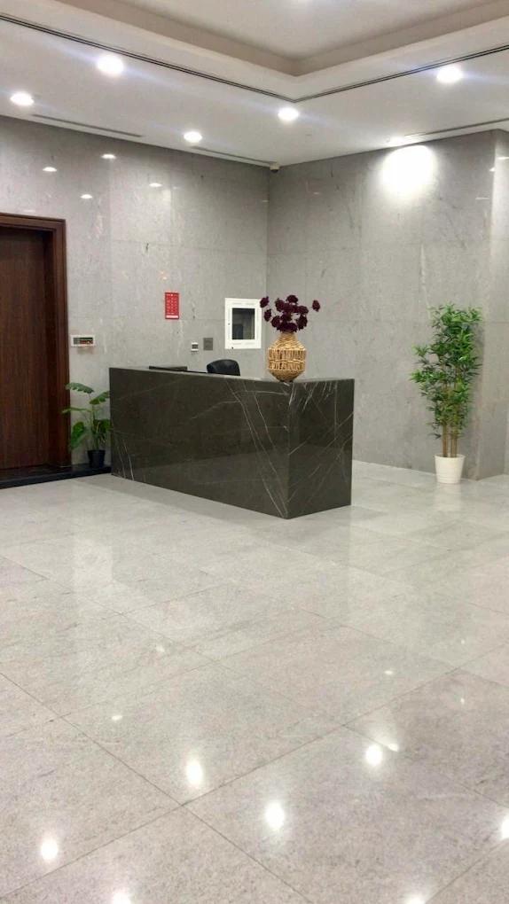Ayedh Tower: Lobby