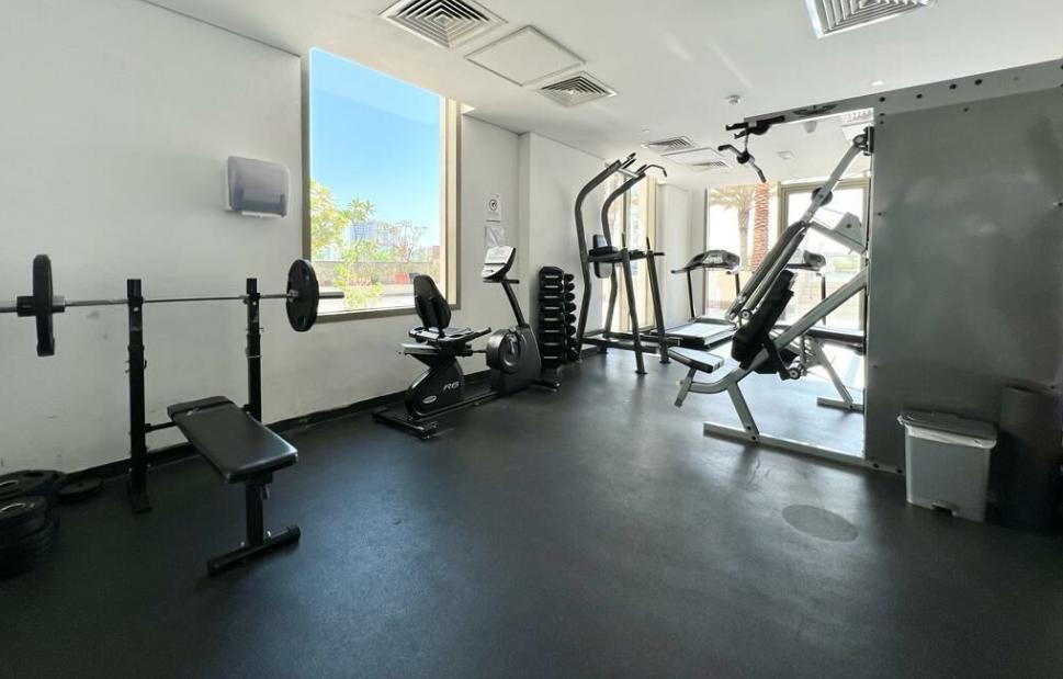 Avenue Residence: Gym
