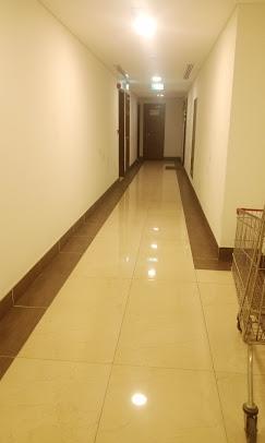 Victoria Residency: Lobby