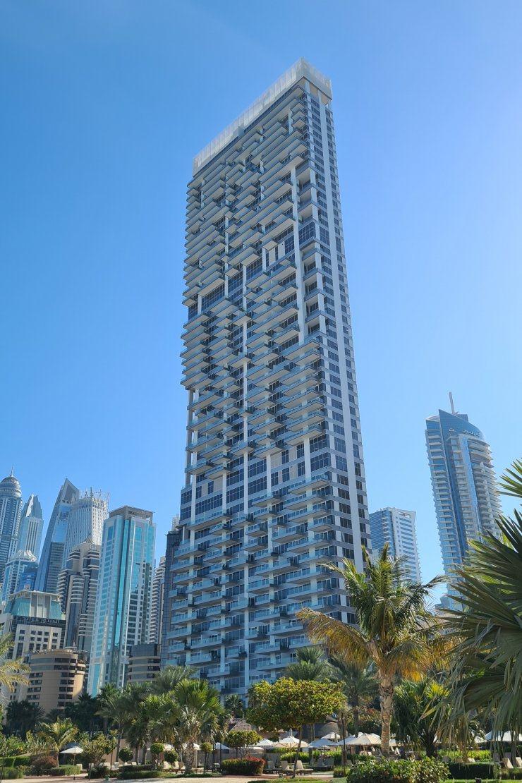 1/JBR